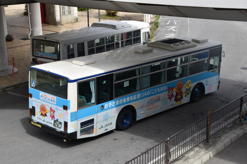 [沖縄バス]沖縄200か12-38
